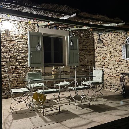 Villa La Luberonne Gordes Exterior foto
